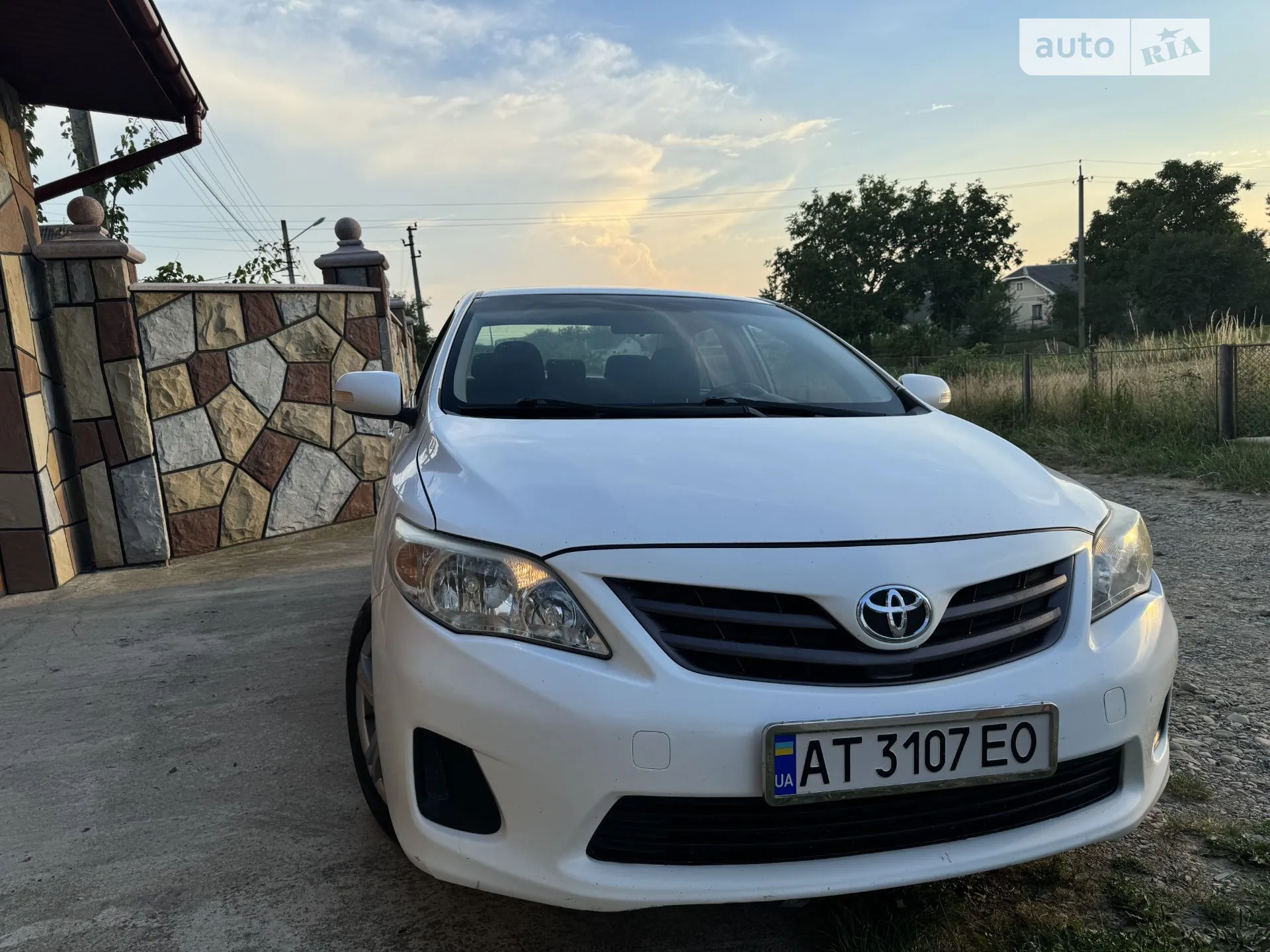 2011 Toyota Corolla - мініатюра 2