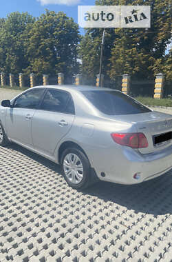 Седан Toyota Corolla 2007 в Тульчині