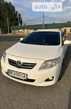 Седан Toyota Corolla 2008 в Николаеве