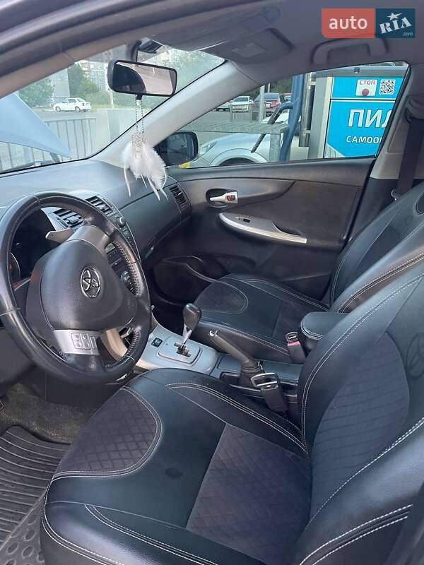 Седан Toyota Corolla 2008 в Запоріжжі