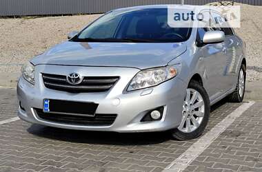 Седан Toyota Corolla 2010 в Одесі