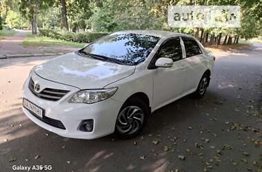 Седан Toyota Corolla 2010 в Ніжині