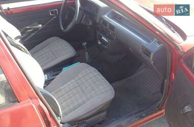 Седан Toyota Corolla 1987 в 