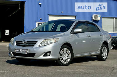 Седан Toyota Corolla 2008 в Киеве