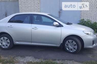 Седан Toyota Corolla 2010 в Кролевце