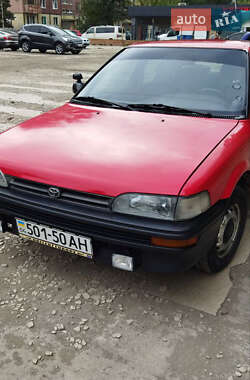 Седан Toyota Corolla 1991 в Дніпрі