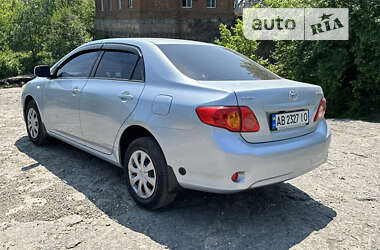 Седан Toyota Corolla 2008 в Виннице