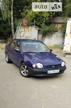 Седан Toyota Corolla 1997 в Києві