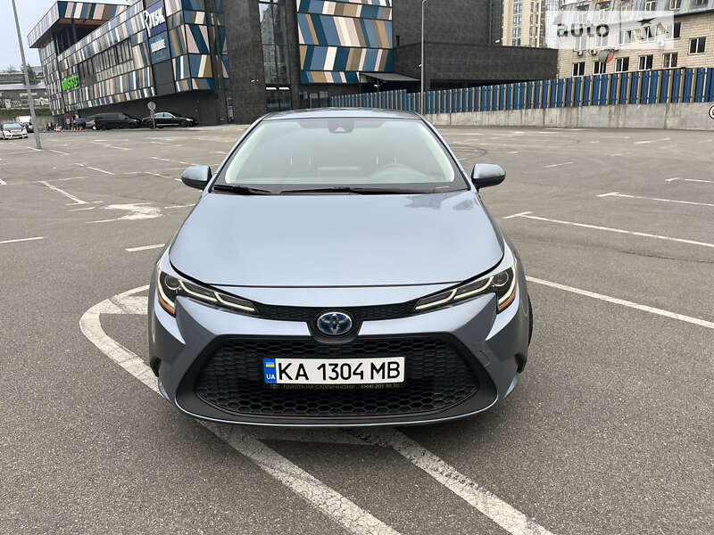 Седан Toyota Corolla 2020 в Києві