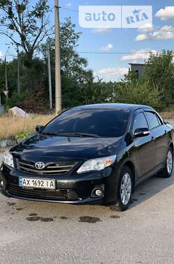 Седан Toyota Corolla 2011 в Харкові