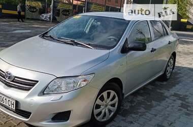 Седан Toyota Corolla 2008 в Жмеринке