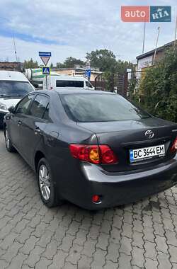 Седан Toyota Corolla 2008 в Львові