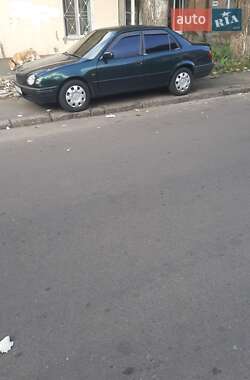 Седан Toyota Corolla 1997 в 