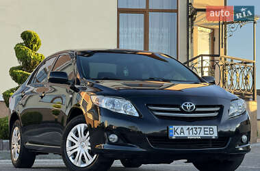 Седан Toyota Corolla 2008 в Дрогобыче