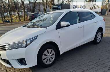 Седан Toyota Corolla 2013 в Львові