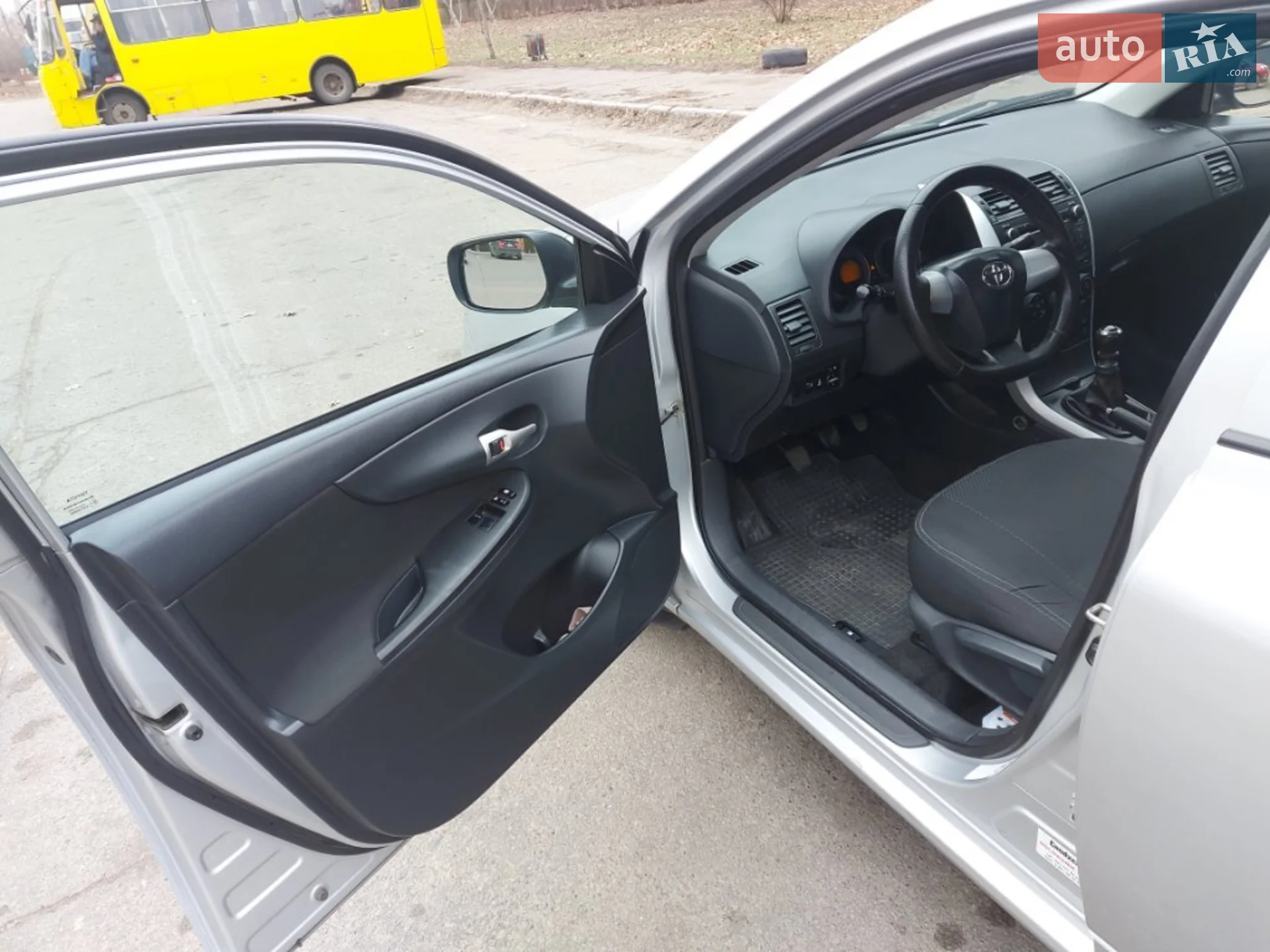 2012 Toyota Corolla - мініатюра 28