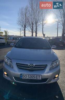 Седан Toyota Corolla 2008 в Тернополі