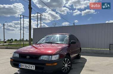 Хетчбек Toyota Corolla 1995 в Великодолинському