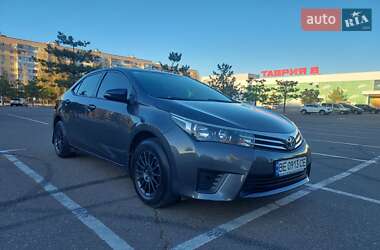 Седан Toyota Corolla 2014 в Миколаєві