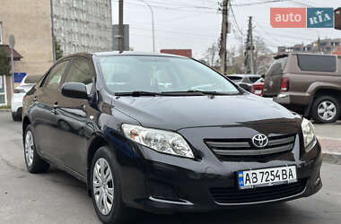 Седан Toyota Corolla 2008 в Виннице