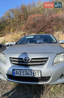 Седан Toyota Corolla 2008 в Мукачевому