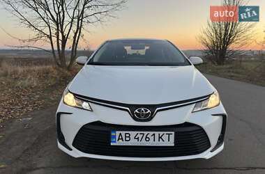 Седан Toyota Corolla 2020 в Ладыжине