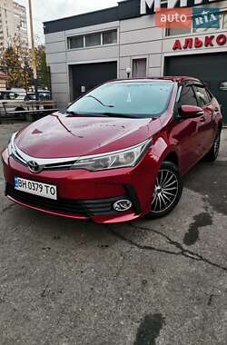 Седан Toyota Corolla 2017 в Одессе