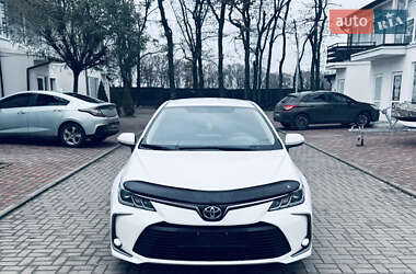 Седан Toyota Corolla 2019 в Черкассах