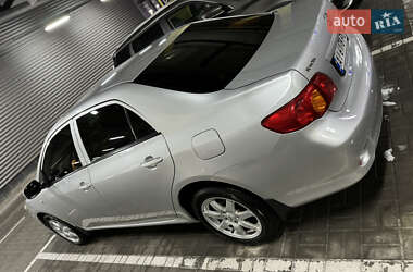 Седан Toyota Corolla 2007 в Киеве