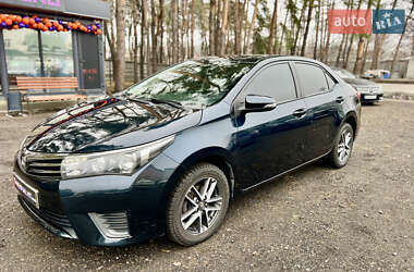 Седан Toyota Corolla 2013 в Києві