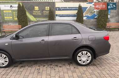 Седан Toyota Corolla 2008 в Кропивницком