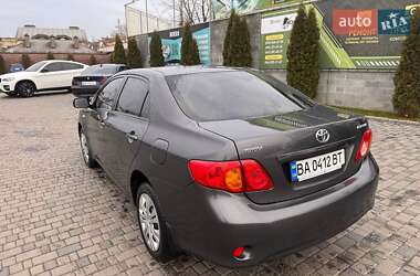 Седан Toyota Corolla 2008 в Кропивницком