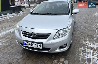 Седан Toyota Corolla 2008 в Тернополі