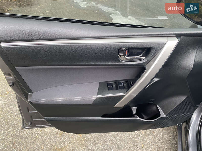 Седан Toyota Corolla 2014 в Чернигове фото 7 Седан Toyota Corolla 2014 в Чернигове