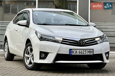 Седан Toyota Corolla 2014 в Житомирі