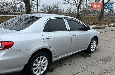 Седан Toyota Corolla 2011 в Николаеве