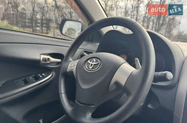 Седан Toyota Corolla 2007 в Києві