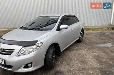 Седан Toyota Corolla 2008 в Прилуках