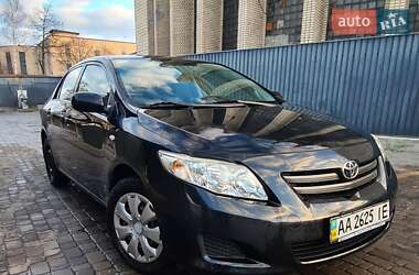 Седан Toyota Corolla 2008 в Києві