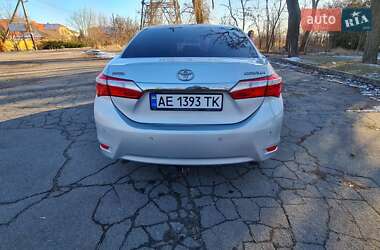 Седан Toyota Corolla 2013 в Кривому Розі