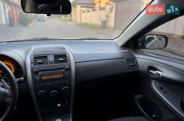 Седан Toyota Corolla 2008 в 