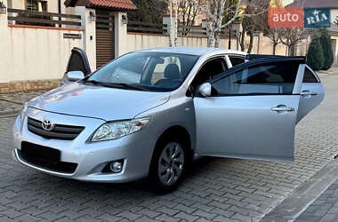 Седан Toyota Corolla 2008 в 