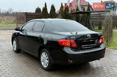 Седан Toyota Corolla 2007 в Мукачевому