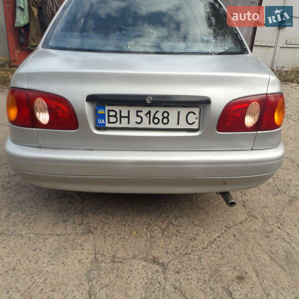 Седан Toyota Corolla 1998 в Дніпрі