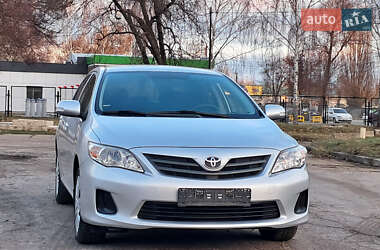 Седан Toyota Corolla 2012 в Желтых Водах