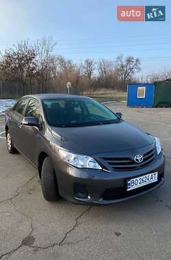 Седан Toyota Corolla 2011 в Запоріжжі