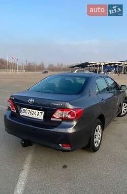 Седан Toyota Corolla 2011 в Запоріжжі