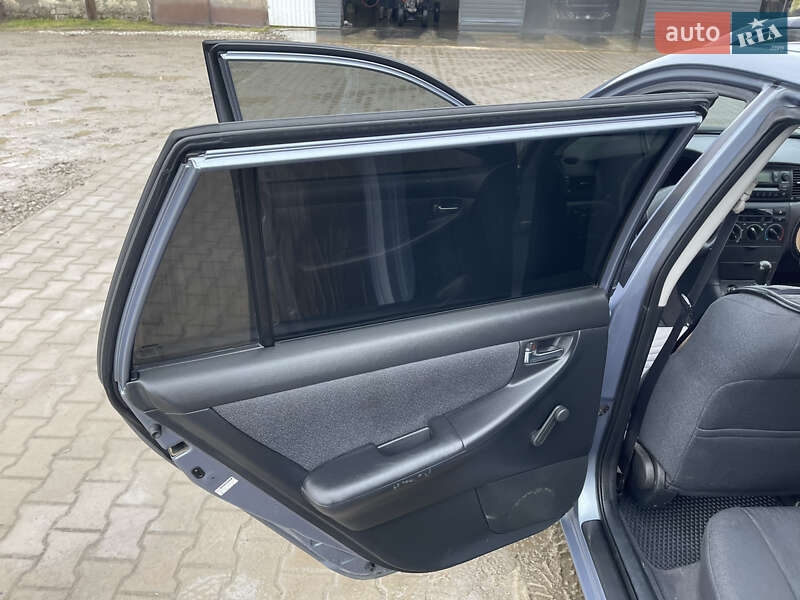 Универсал Toyota Corolla 2003 в Вашковцах