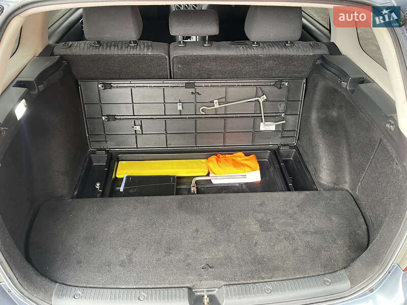 Универсал Toyota Corolla 2003 в Вашковцах