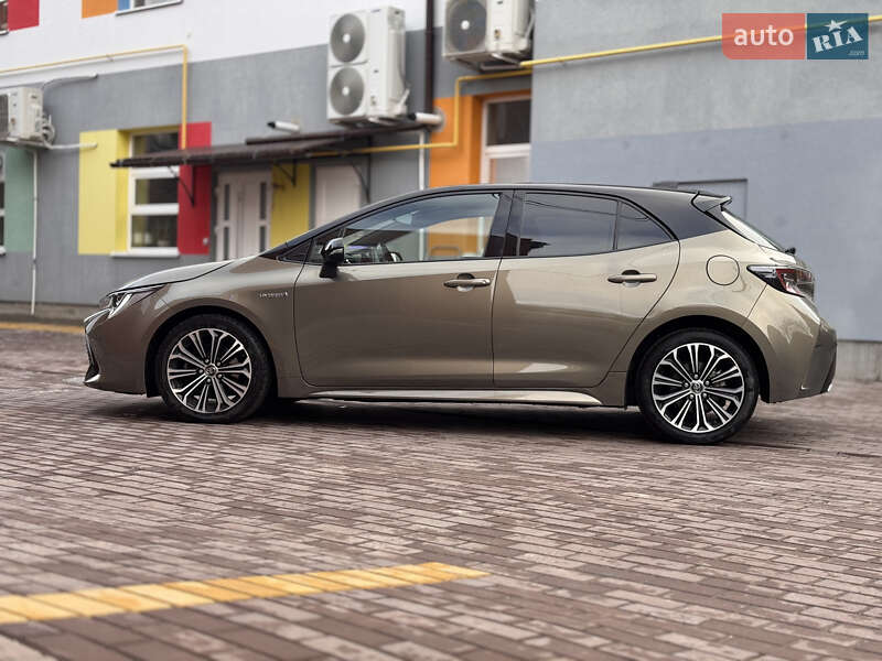Хетчбек Toyota Corolla 2020 в Кам'янському